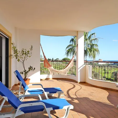 B80 - Gideon Albasol 2 Bed In *