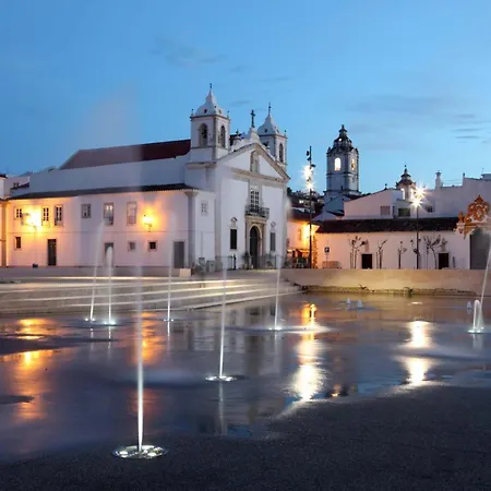 B80 - Gideon Albasol 2 Bed In