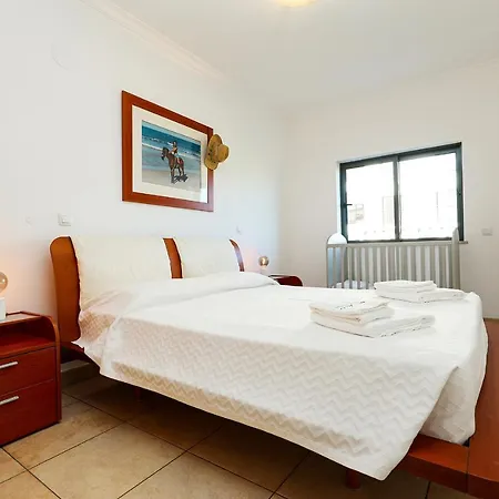 B80 - Gideon Albasol 2 Bed In Apartamento Lagos