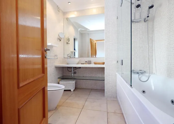 Apartman B80 - Gideon Albasol 2 Bed In Lagos